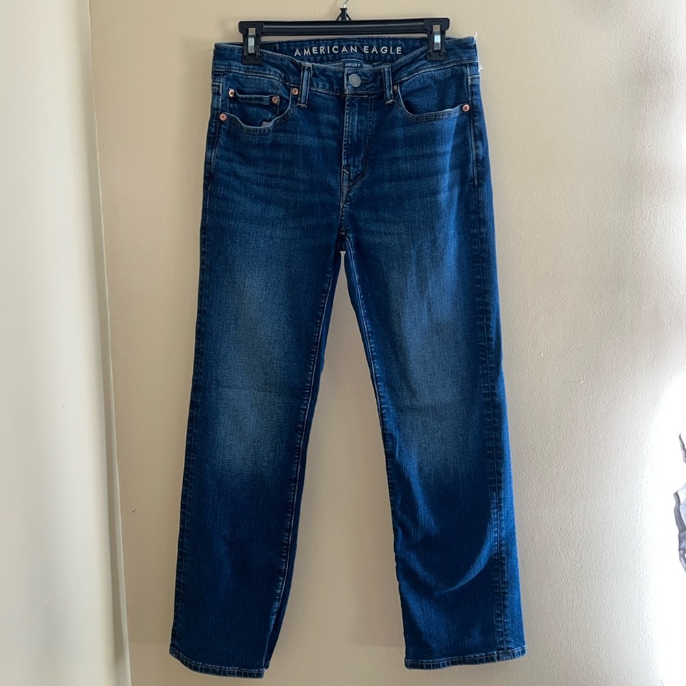 Men’s American Eagle Airflex + Bootcut Jeans
Size 29x30
No flaws